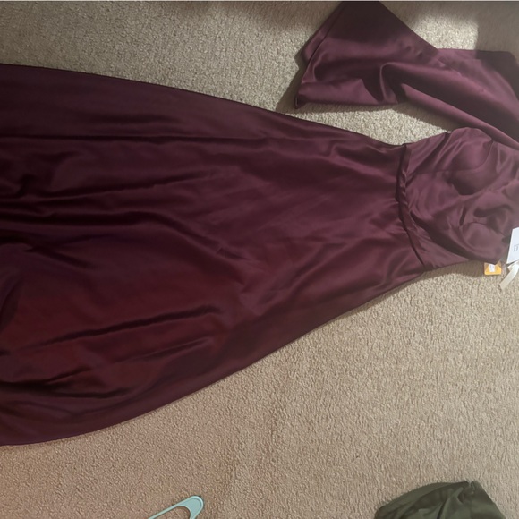 Formal Dress with Shawl in Wine color - Picture 3 of 8